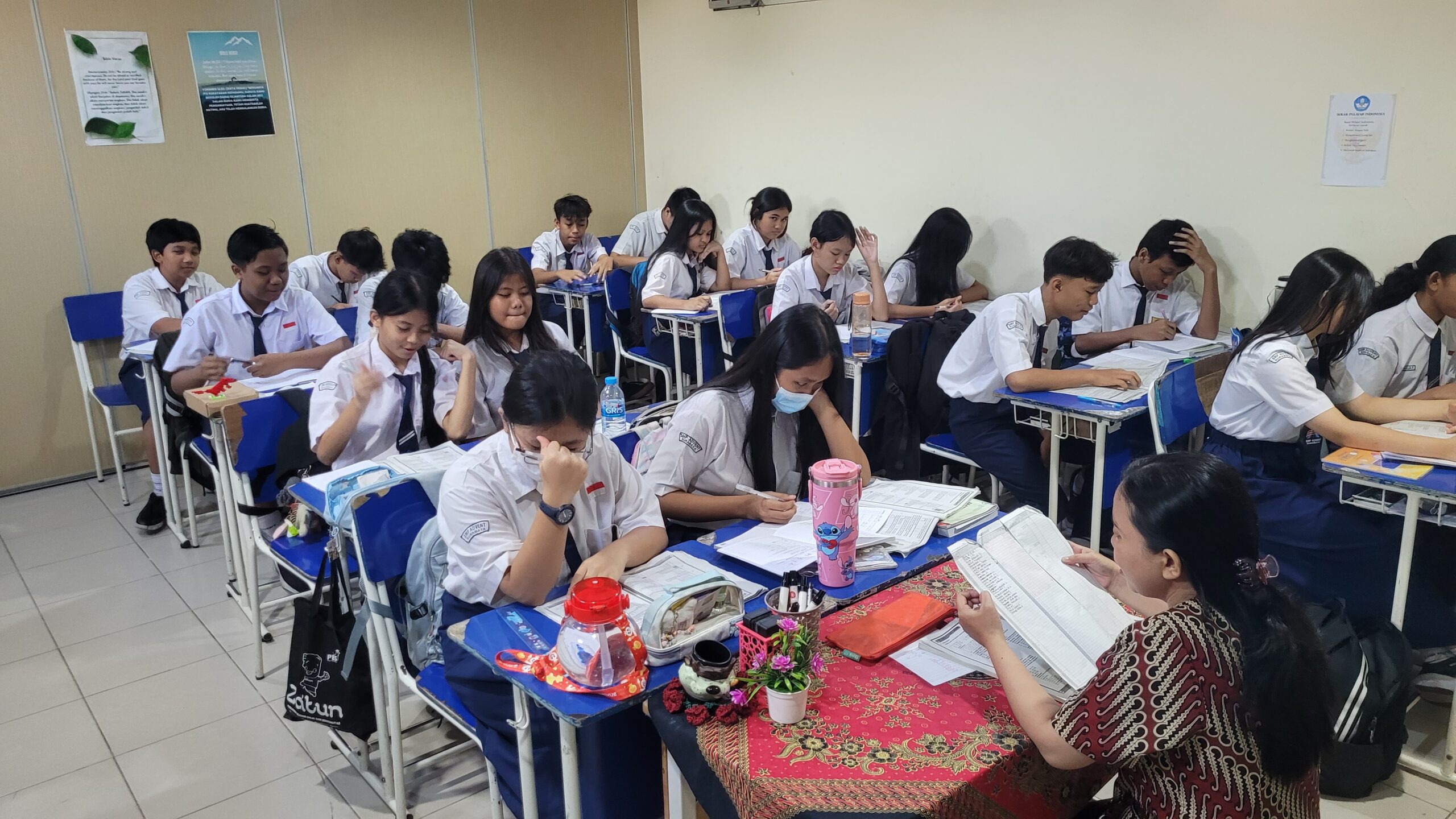 KEGIATAN BELAJAR SMP